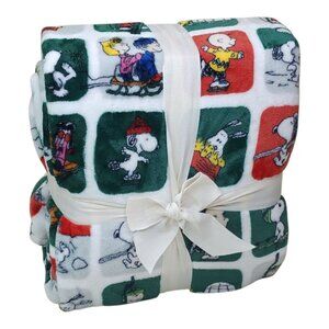 Peanuts Snoopy Christmas Full/Queen Plush Blanket By Berkshire 90"x90" NO LABEL